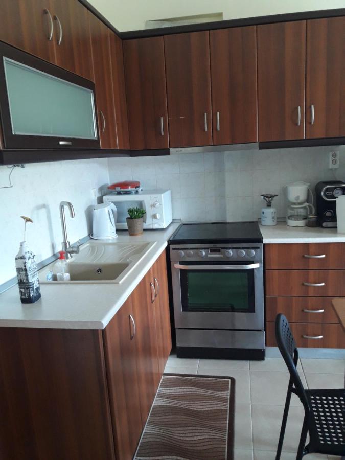 M&J Apartments Nikiti  Luaran gambar