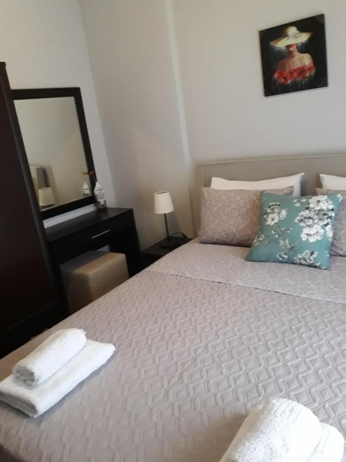 M&J Apartments Nikiti  Luaran gambar